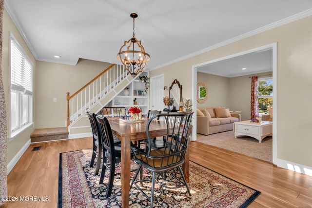 65 Serpentine Drive, Bayville, NJ 08721