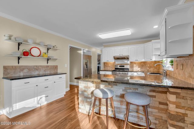 65 Serpentine Drive, Bayville, NJ 08721