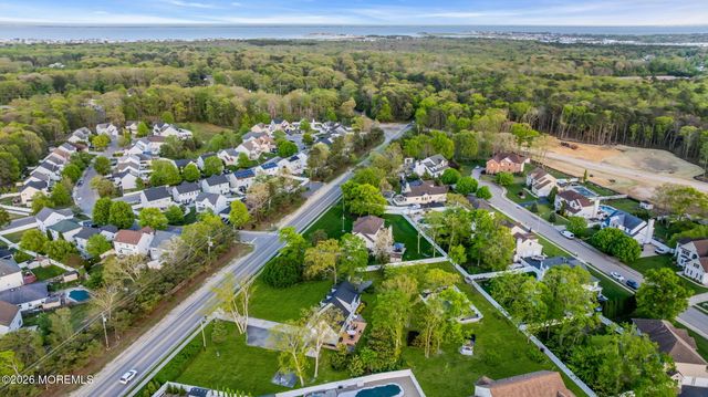 65 Serpentine Drive, Bayville, NJ 08721
