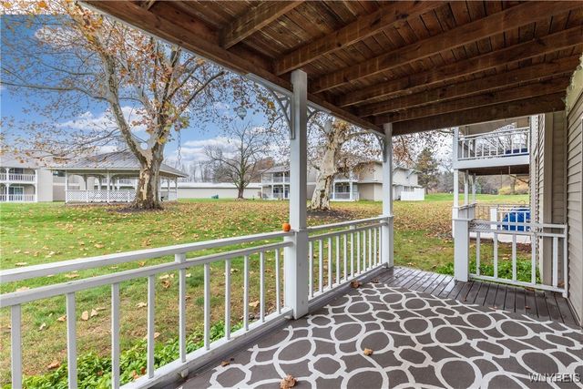 1210 Youngs Rd D, Amherst, NY 14221