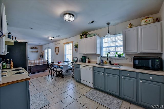 12657 Charles Taylor Rd, Vance, AL 35490