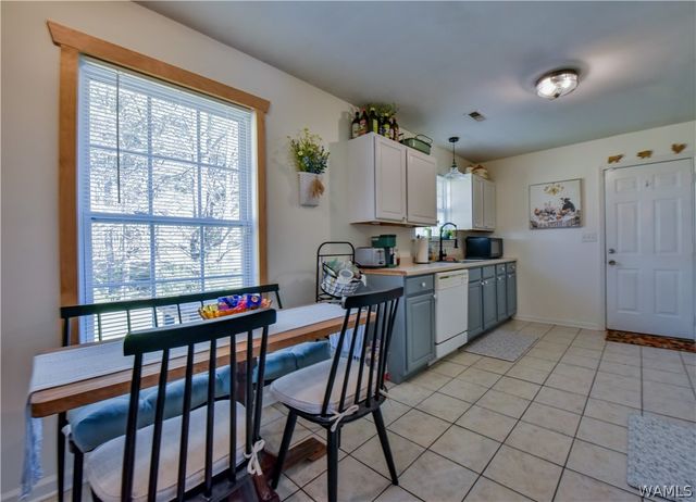 12657 Charles Taylor Rd, Vance, AL 35490