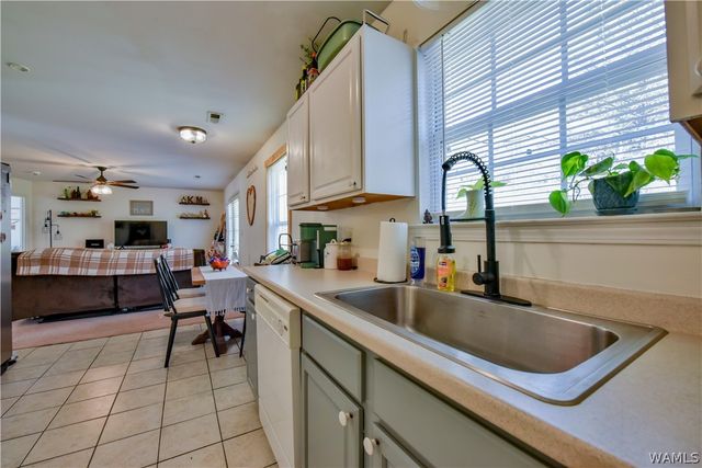 12657 Charles Taylor Rd, Vance, AL 35490