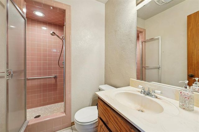 813 Ash Court, Norman, OK 73072