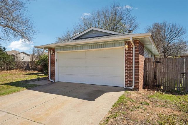 813 Ash Court, Norman, OK 73072