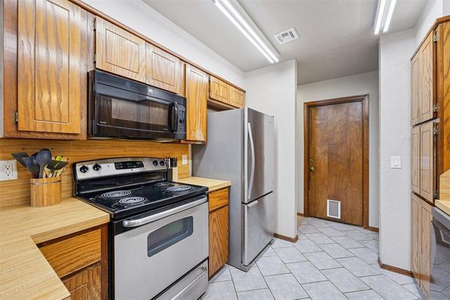 813 Ash Court, Norman, OK 73072