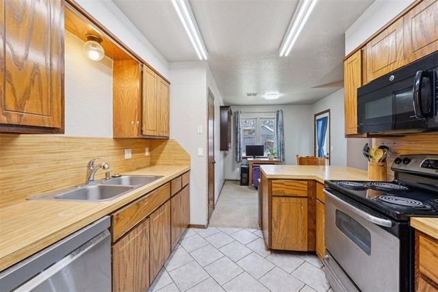 813 Ash Court, Norman, OK 73072