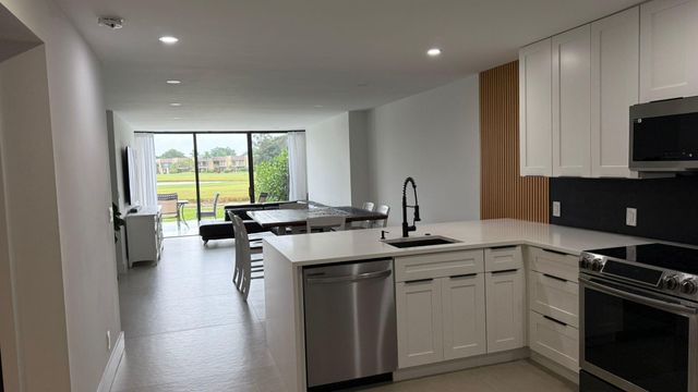 4539 Luxemburg Court 102, Lake Worth, FL 33467
