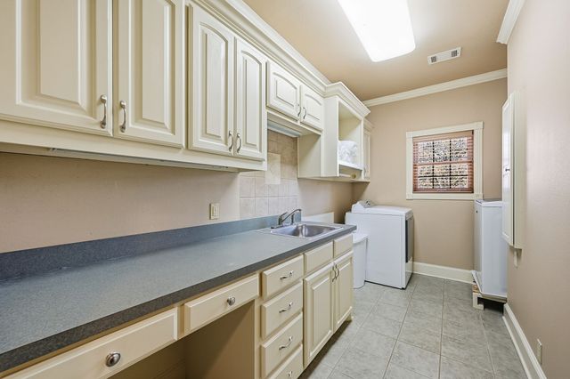 1026 S Fm 131, Denison, TX 75020