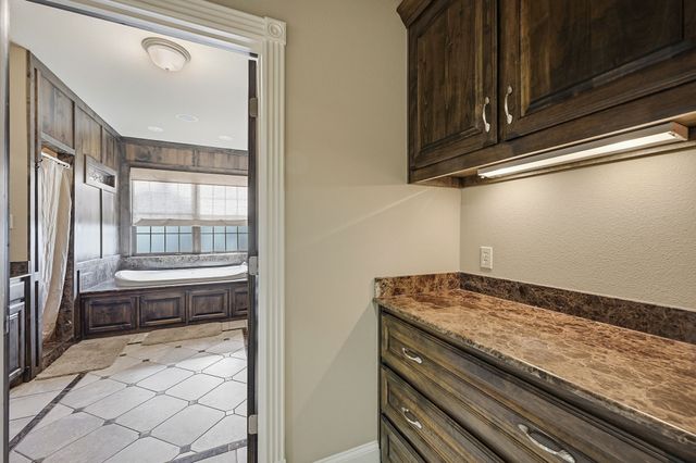 1026 S Fm 131, Denison, TX 75020