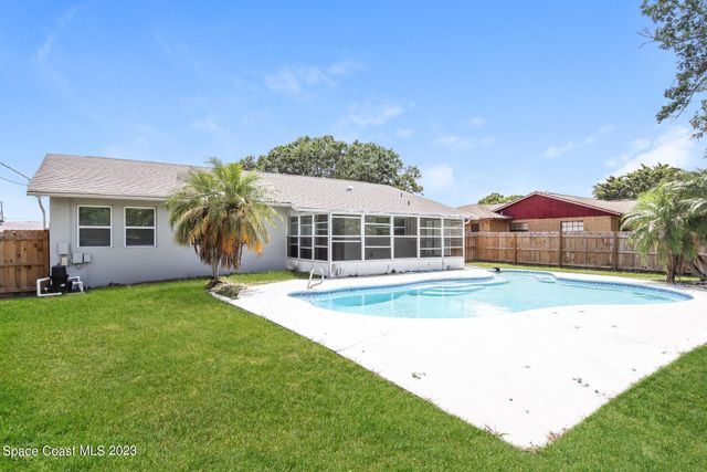 1763 Fallon Boulevard NE, Palm Bay, FL 32907