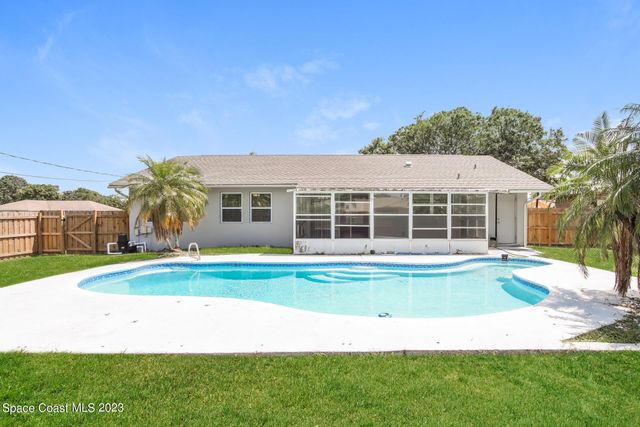 1763 Fallon Boulevard NE, Palm Bay, FL 32907