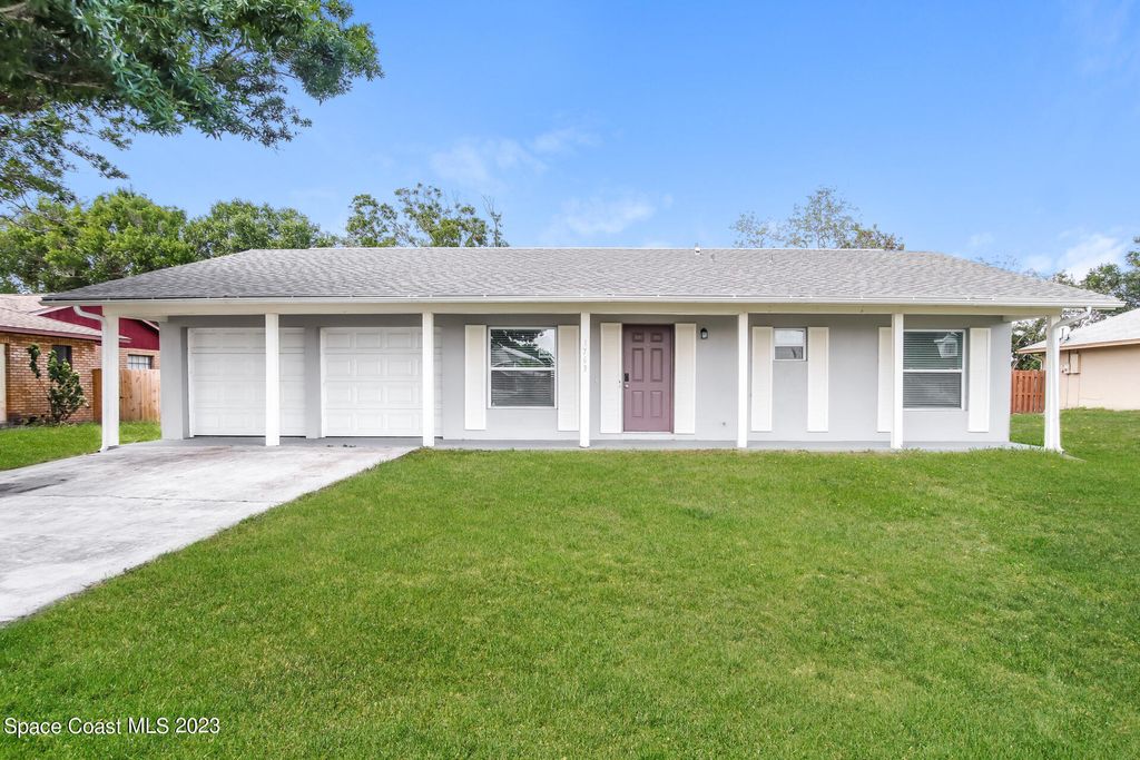 1763 Fallon Boulevard NE, Palm Bay, FL 32907