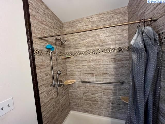 132 Windhaven Ln., Richland, WA 99352