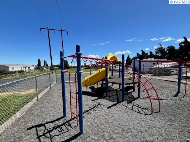 132 Windhaven Ln., Richland, WA 99352