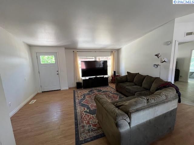 132 Windhaven Ln., Richland, WA 99352