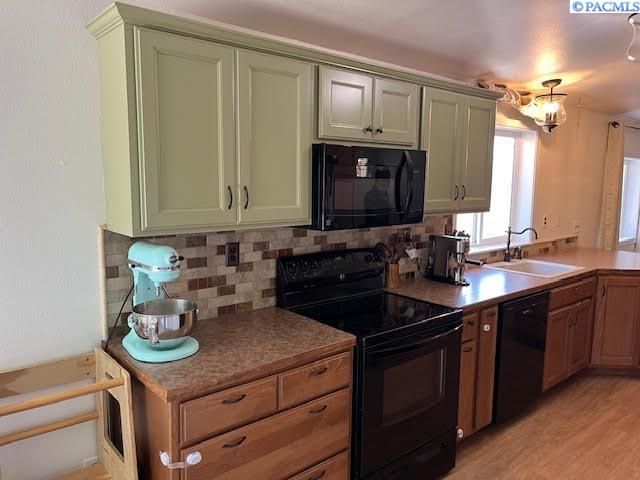 132 Windhaven Ln., Richland, WA 99352