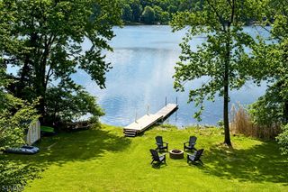103 W Lake Shore Dr, Rockaway Twp., NJ 07866