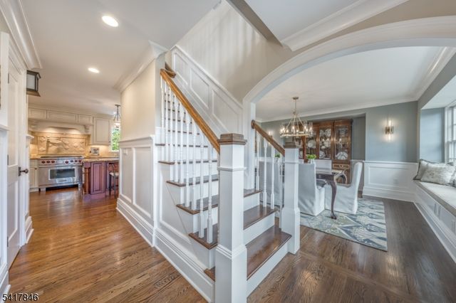 32 Westminster Rd, Chatham Twp., NJ 07928