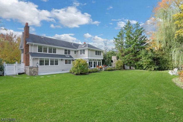 32 Westminster Rd, Chatham Twp., NJ 07928