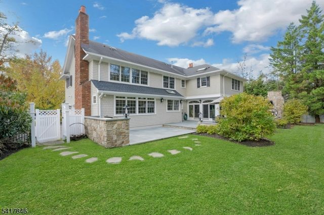 32 Westminster Rd, Chatham Twp., NJ 07928