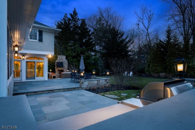 32 Westminster Rd, Chatham Twp., NJ 07928