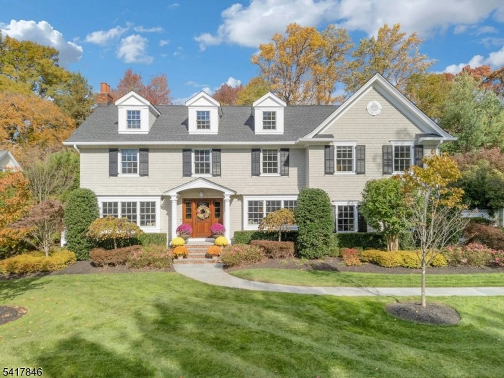 32 Westminster Rd, Chatham Twp., NJ 07928