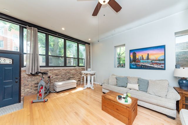 1350 N wolcott Avenue 1S, Chicago, IL 60622