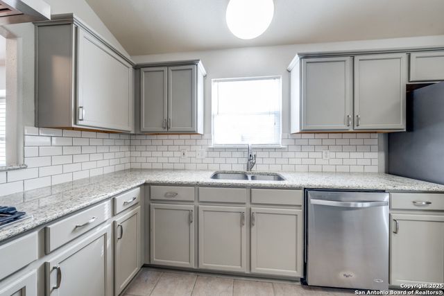 23931 Calico Chase, San Antonio, TX 78260