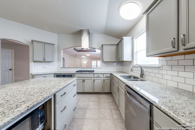 23931 Calico Chase, San Antonio, TX 78260