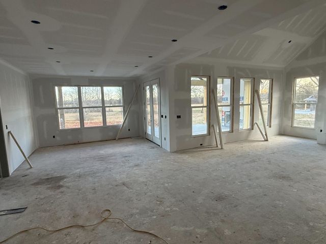 2418 River Rd, Murfreesboro, TN 37129