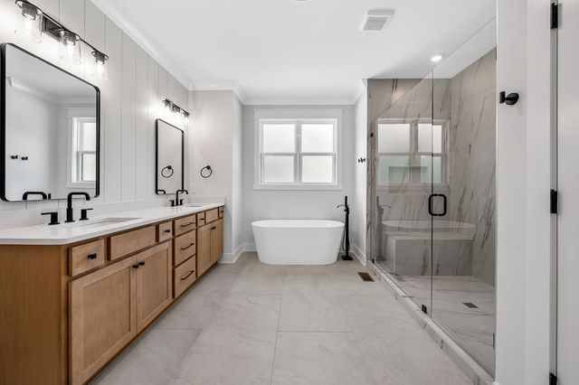 2418 River Rd, Murfreesboro, TN 37129