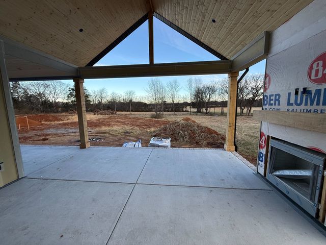 2418 River Rd, Murfreesboro, TN 37129