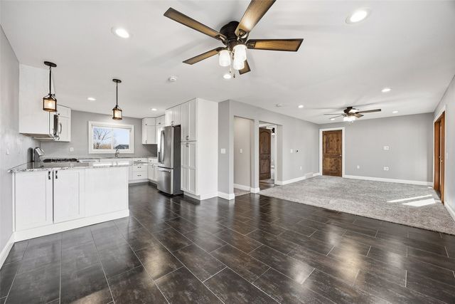 3578 Midway Road, Toddville, IA 52341