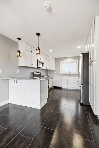 3578 Midway Road, Toddville, IA 52341