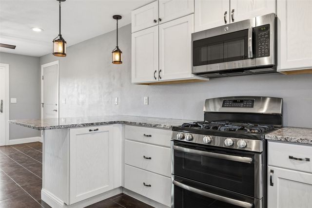 3578 Midway Road, Toddville, IA 52341