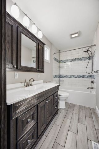 3578 Midway Road, Toddville, IA 52341