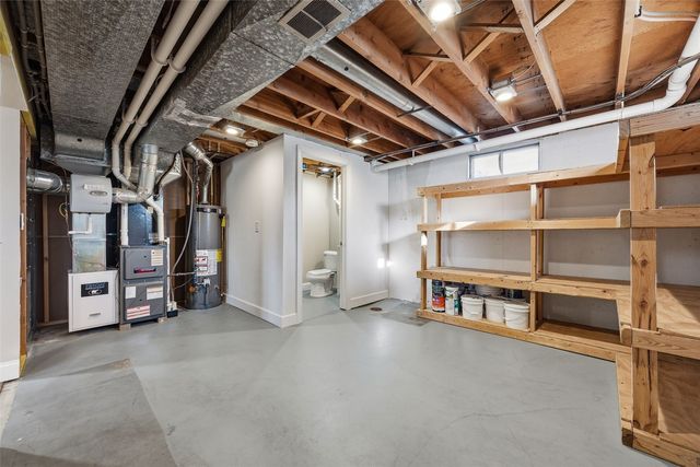 3578 Midway Road, Toddville, IA 52341