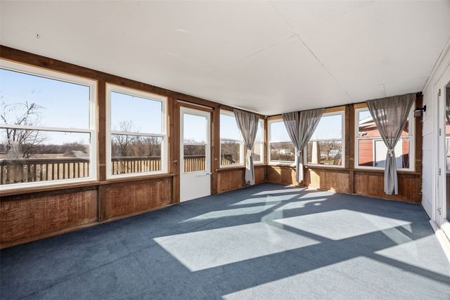 3578 Midway Road, Toddville, IA 52341