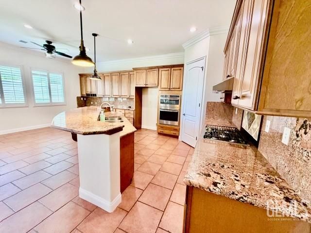 12011 Kimelford Drive, Bakersfield, CA 93312