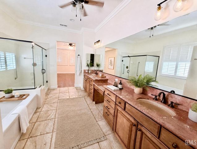 12011 Kimelford Drive, Bakersfield, CA 93312