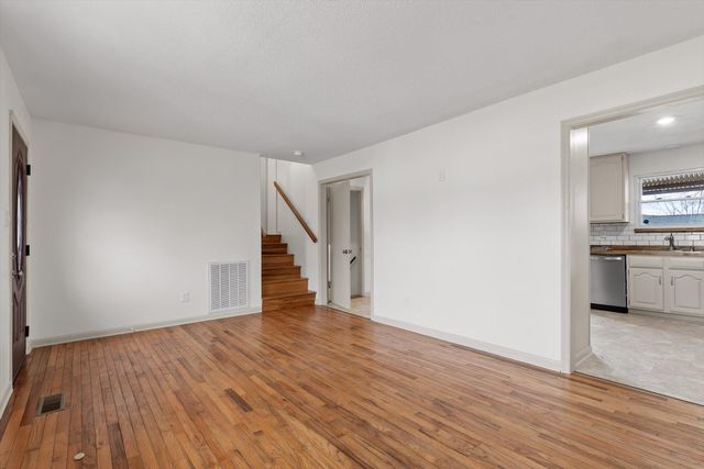 302 Locust Street, Englewood, TN 37329