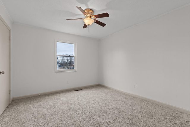 302 Locust Street, Englewood, TN 37329