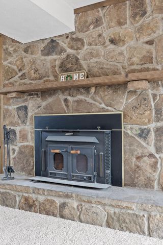 302 Locust Street, Englewood, TN 37329