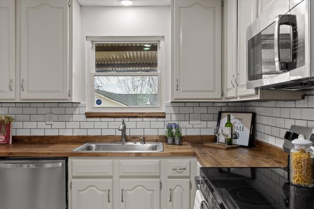 302 Locust Street, Englewood, TN 37329