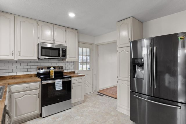 302 Locust Street, Englewood, TN 37329