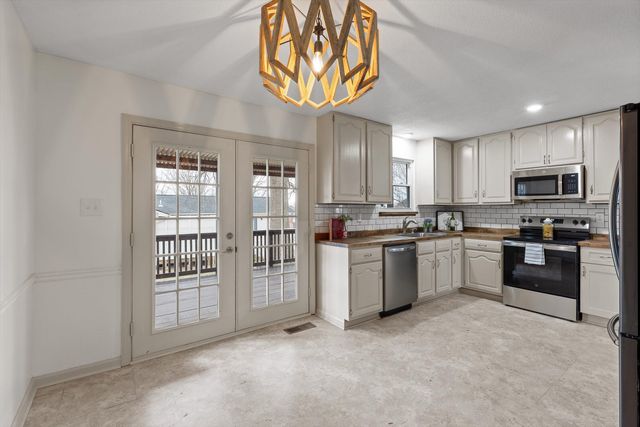 302 Locust Street, Englewood, TN 37329