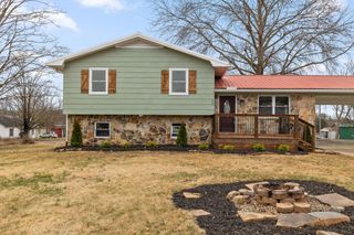 302 Locust Street, Englewood, TN 37329