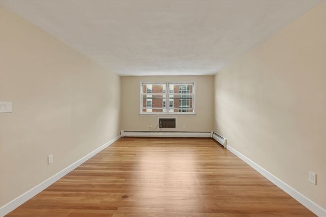 15 Commonwealth Court 10, Boston, MA 02135