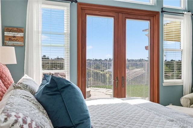 3311 Camino Coronado, Carlsbad, CA 92009